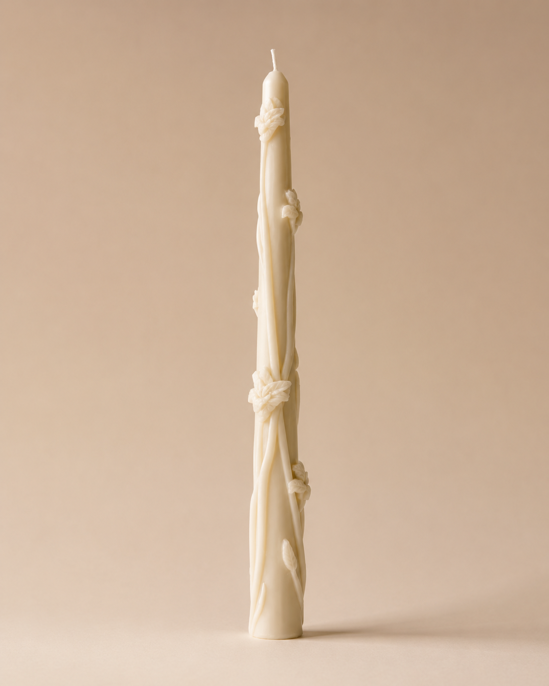 Wavy Rod Candle handmade candle by Yuraa Scent