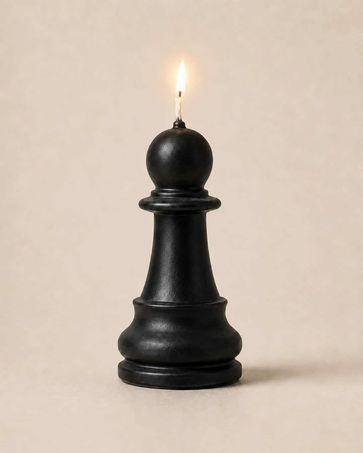 Pawn Candle lit