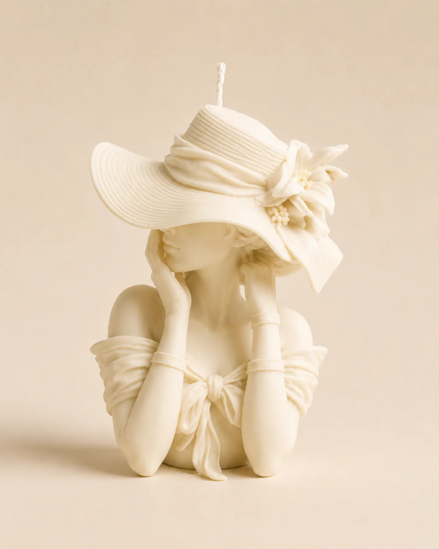 Hat Lady Candle handmade candle by Yuraa Scent